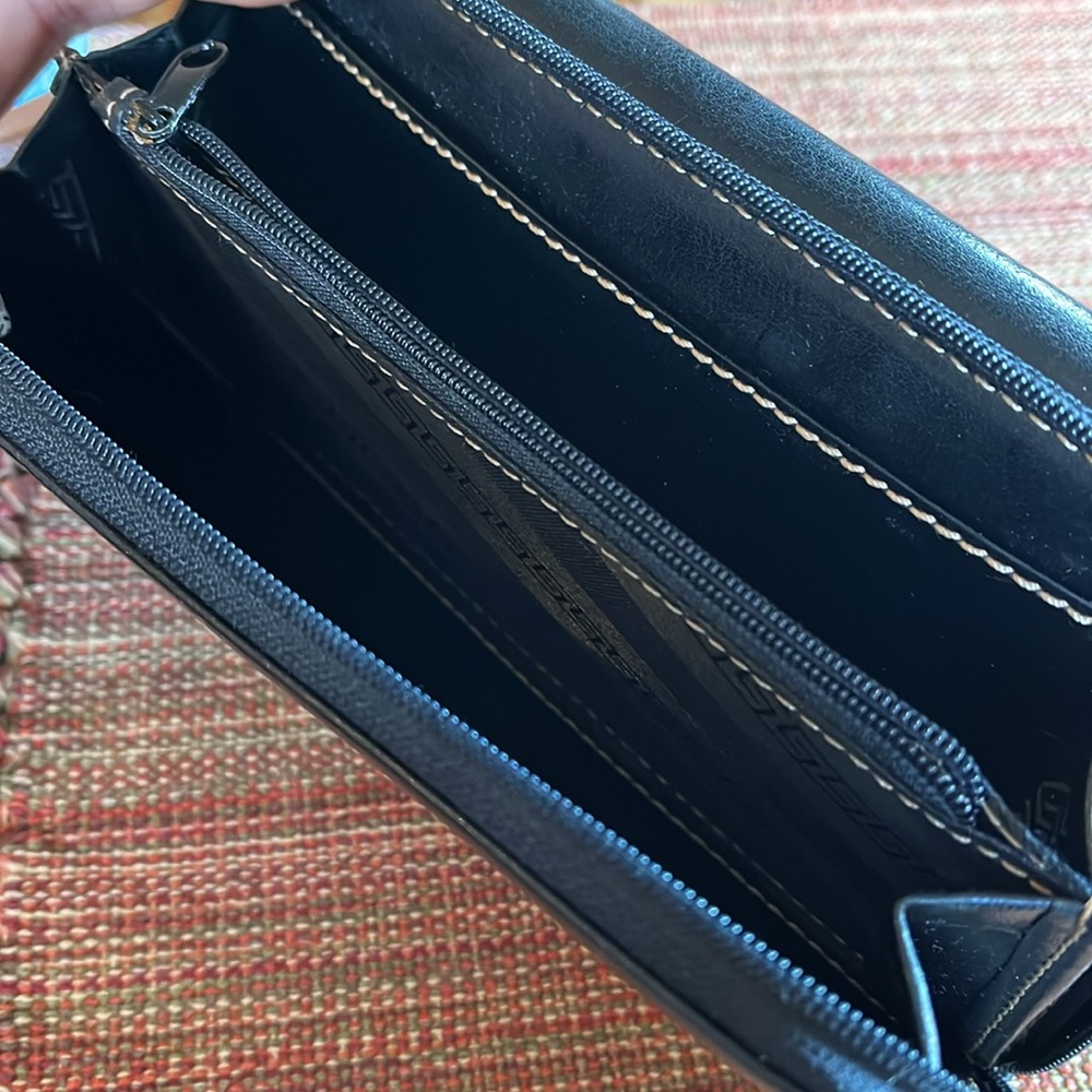 Gucci Wallet - Picture 7 of 9